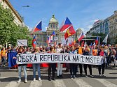 Protivládní demonostrace v Praze, sobota 6. května.