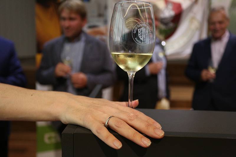 Prezentace vín v aule České zemědělské univerzity ve středu 11. srpna 2021.