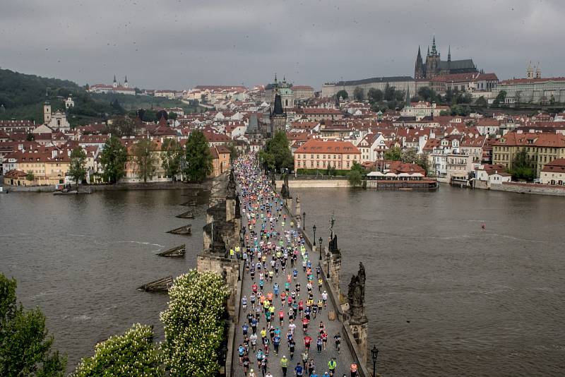 Pražský maraton se uskutečnil 7. května v Praze.