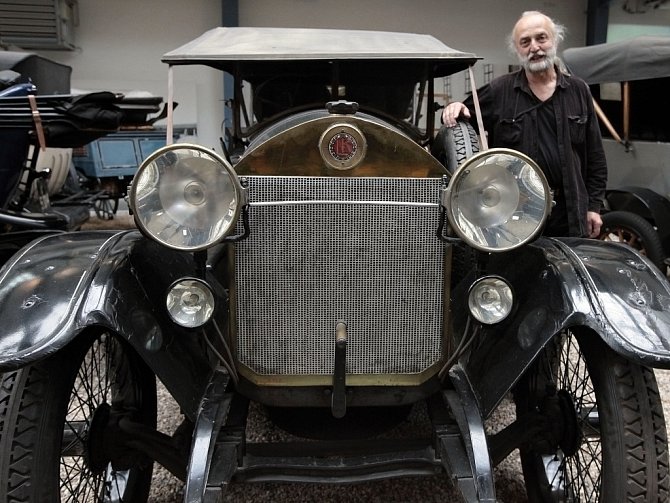 Historický unikát v Národním technickém muzeu v Praze: automobil Laurin a Klement RK/M, který užíval legendární závodník Saša Kolowrat.