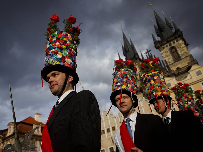 Masopustní průvod oslav Carnevale prošel 22. února centrem Prahy.