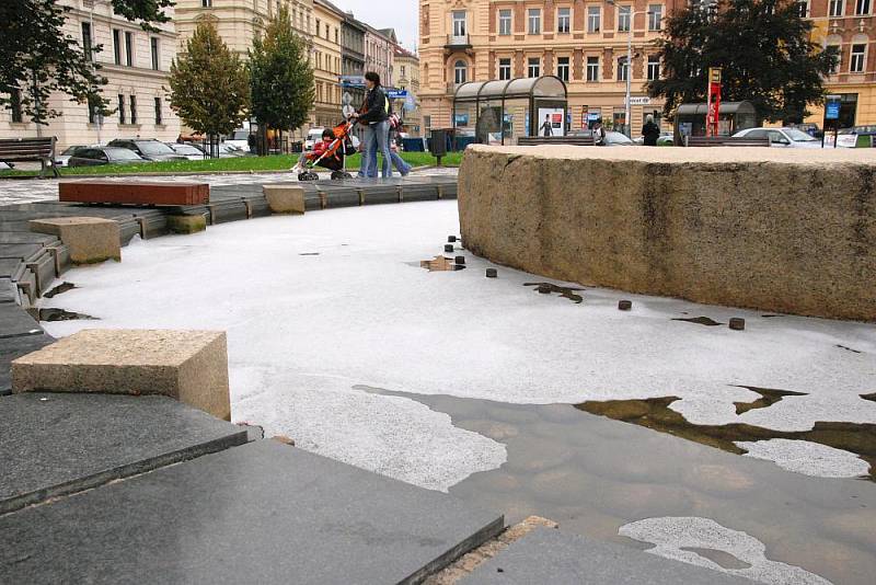 Fontána na Smíchově se stala terčem útoku vandala