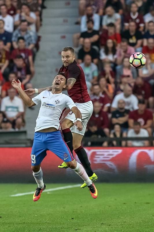 3. předkolo Ligy mistrů mezi AC Sparta Praha a FC Steaua Bukurešť 