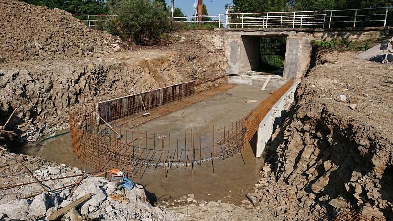 Hlavní město zahájilo rekonstrukci rybníku Šeberák.