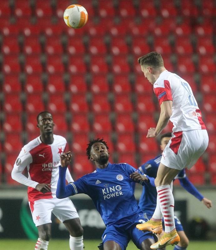 Úvodní zápas 2. kola vyřazovací fáze Evropské ligy 18. února 2021: Slavia - Leicester