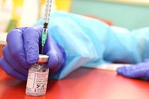 Zahájení očkování vakcínou Moderna v pondělí 1. března 2021 v Praze.