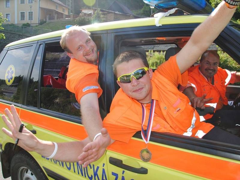 Z mezinárodní soutěže záchranných služeb Rallye Rejvíz.