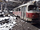 Zničené tramvaje na Ukrajině.
