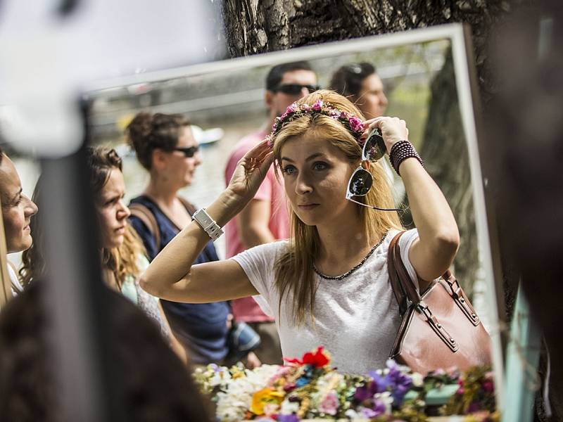 Dyzajn market festival probíhal 1. srpna na pražském Střeleckém ostrově.