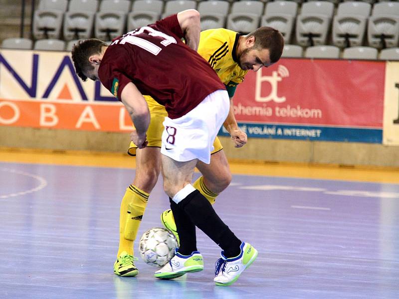 IV. zápas čtvrtfinále play off Chance futsal ligy: AC Sparta Praha - Nejzbach Vysoké Mýto 3:2 (2:1), 26. dubna 2016.