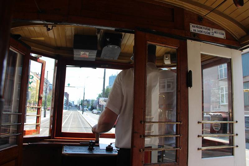 Obnovení tramvajového provozu na Pankráci.