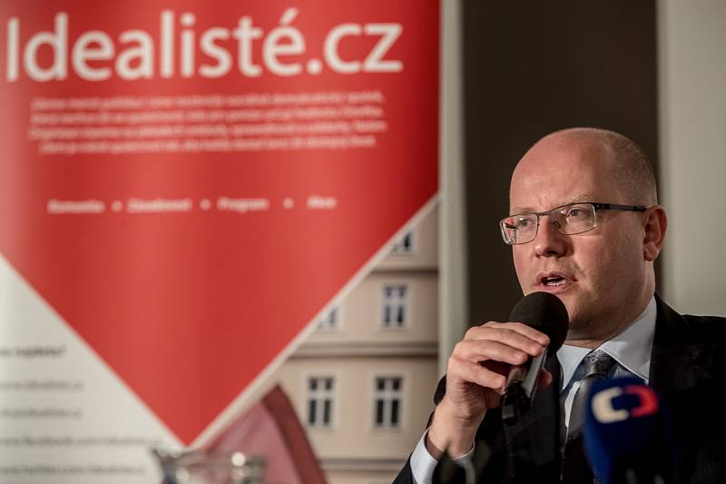 Premiér Bohuslav Sobotka navštívil v Praze debatu, kterou pořádali Idealisté.cz.