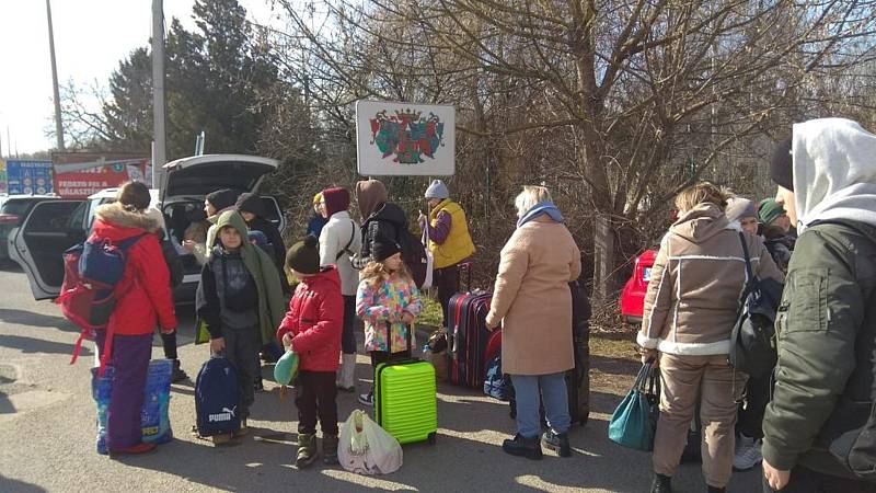 Evakuace Čechů z Ukrajiny.