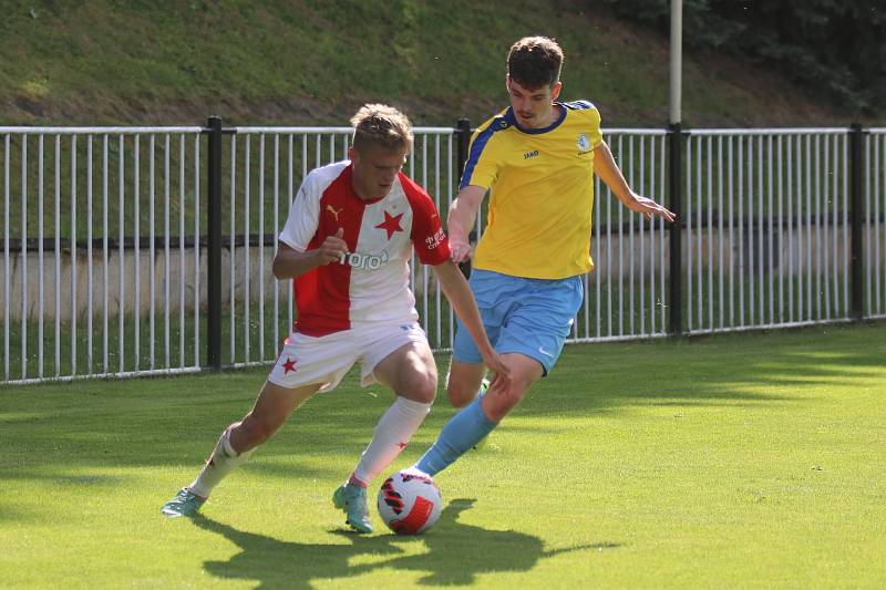 Rezerva Slavie vyhrála předehrávku 30. kola na hřišti rakovnického SK 2:0.