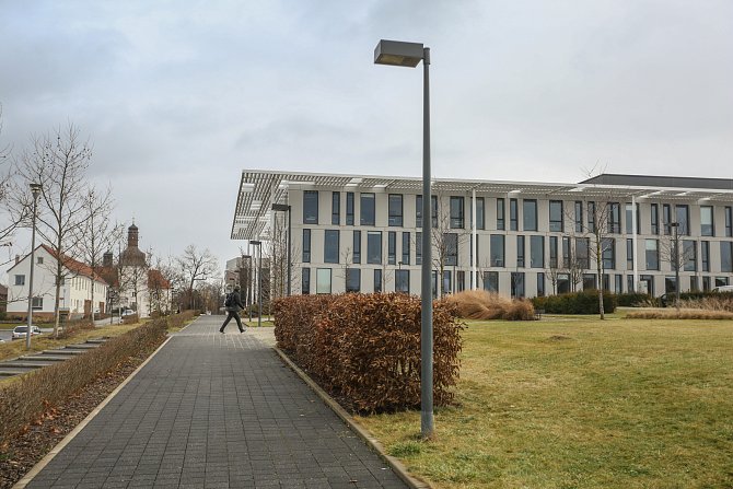 Vědecké výzkumné centrum zaměřené na laserovou techniku ELI Beamlines v Dolních Břežanech.