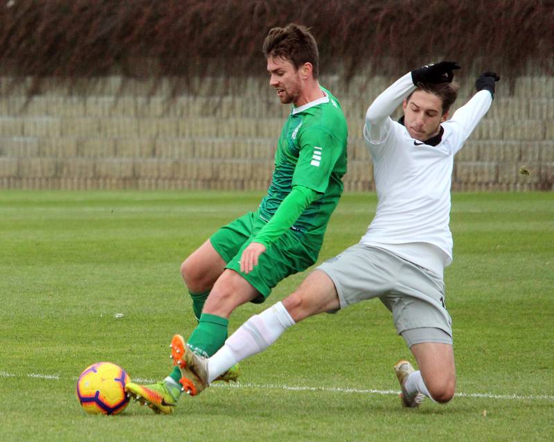 Přípravný zápas na Strahově. Sparta - Vltavín 5:0 (3:0)