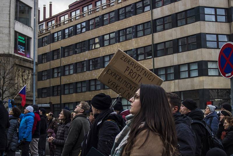 Demonstrace proti povinné vakcinaci, Praha 9. ledna 2022.