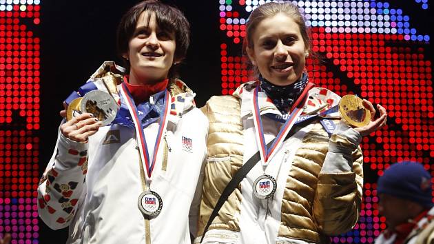 Setkání úspěšných českých sportovců v Olympijském parku Soči na pražské Letné - Martina Sáblíková, Eva Samková.