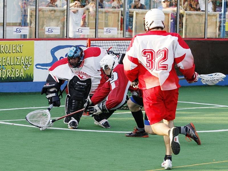 Boxlakrosisté LCC Radotín porazili Slavii 8:0.