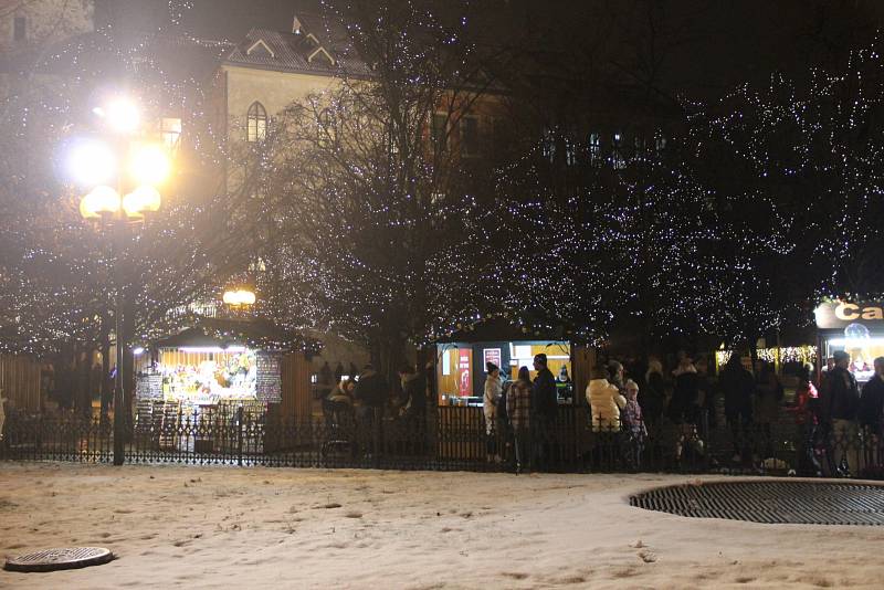 Vánoční atmosféra na Staroměstském náměstí.