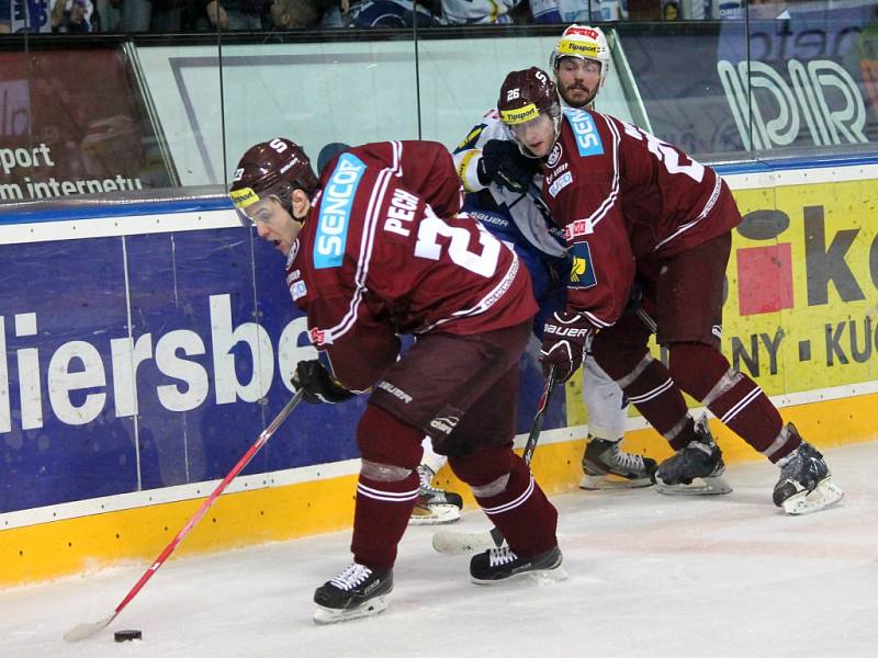 45. kolo hokejové Tipsport extraligy: HC Sparta Praha - HC Kometa Brno 2:3 (0:1, 0:1, 2:1).