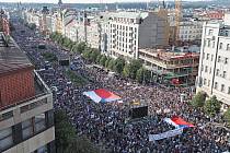 Demonstrace za demisi Andreje Babiše a Marie Benešové na Václavském náměstí 4. června 2019.