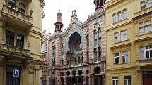 Jeruzalémská synagoga je největší a nejmladší synagoga v Praze. Byla postavena v letech 1905 až 1906 v maurském a secesním slohu, jako náhrada za Cikánovu, Velkodvorskou a Novou synagogu, které byly zbořeny během asanace pražského židovského ghetta.