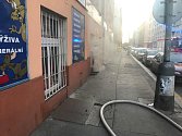 Požár ve sklepě činžovního domu v ulici Novákových.