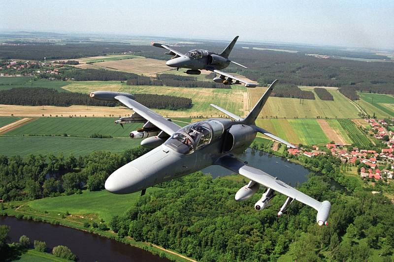 Aero Vodochody - obnovení sériové výroby letadel.