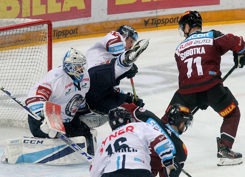 Druhý zápas semifinále play off Tipsport extraligy: HC Sparta - Bílí tygři Liberec 1:3