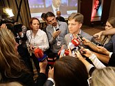 Tomáš Hudeček společně se dvěma nezávislými zastupiteli vydal ve středu 13. ledna 2015 prohlášení, že nebude pokračovat v jednání o menšinové koalici kolem TOP 09.