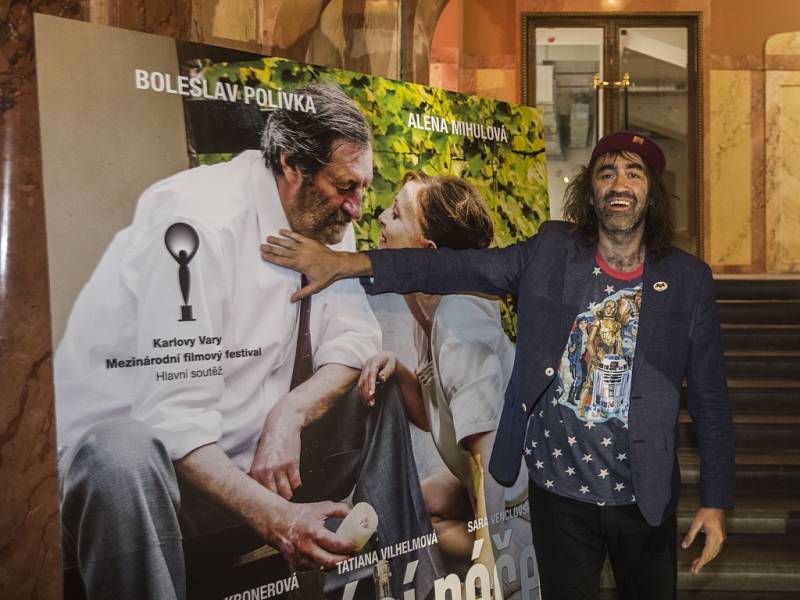 Pražská premiéra filmu Domácí péče se uskutečnila ve středu 15. července 2015 v pražském kině Lucerna.