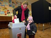 Druhé kolo prezidentské volby v Uhřiněvsi, 25. ledna 2013