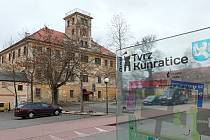 Zámek v Praze-Kunraticích, který Úřad pro zastupování státu ve věcech majetkových nabízí v elektronické aukci s vyvolávací cenou přes 106 milionů korun.