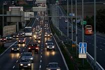 Výrazného zlepšení se řidiči dočkají příští rok, na kdy město plánuje dokončení Vysočanské radiály./Ilustrační foto