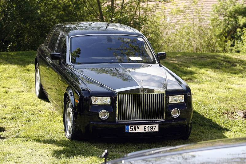Současný Rolls-Royce Phantom.