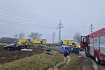 Dopravní nehoda dvou osobních aut v ulici K Zadní Kopanině v Řeporyjích.