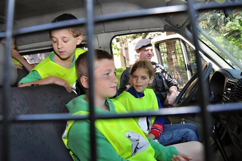 Z policejní preventivní akce Smajlík v pražských Záběhlicích.