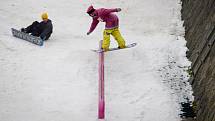 Třetí ročník festivalu zimních radovánek Aprés Ski proběhl 12. října na pražském Rašínově nábřeží.