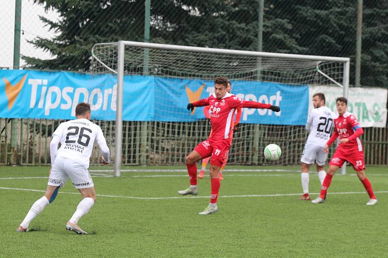 V rámci Tipsport ligy se na Xaverově utkaly Teplice s Pardubicemi. Zápas skončil remízou 1:1.