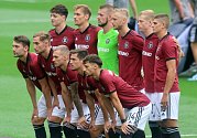 Sparťané vstoupili do nové sezony vítězně, na domácím trávníku porazili Olomouc 2:0.