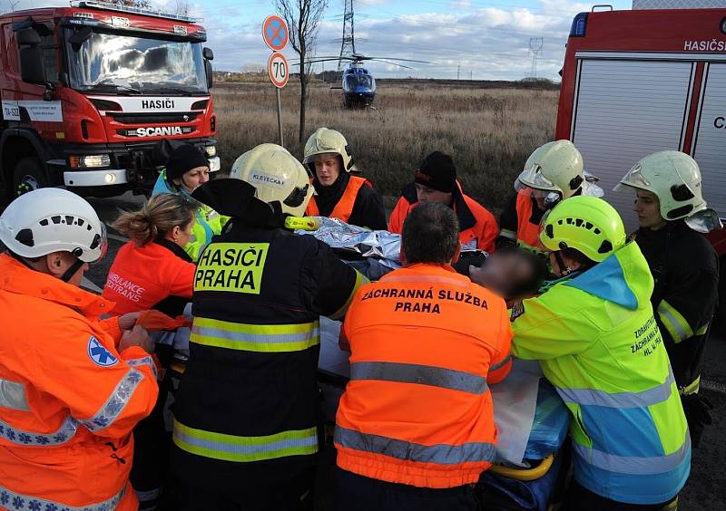 V Kunraticích došlo k dopravní nehodě autobusu MHD a nákladního auta