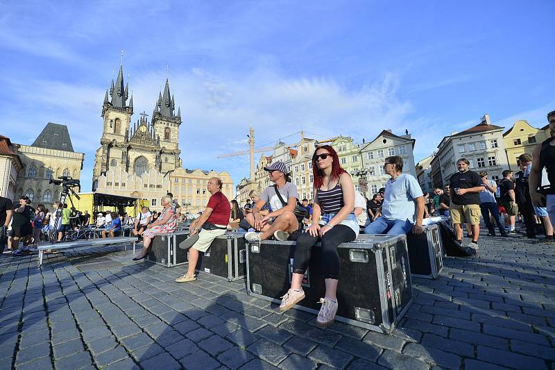 Demonstrace za živou kulturu na Staroměstkém náměstí 27. 7. 2020