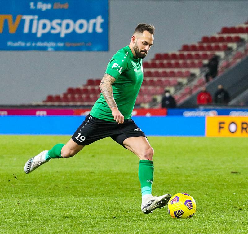 V odloženém utkání porazila Sparta Příbram 4:0.