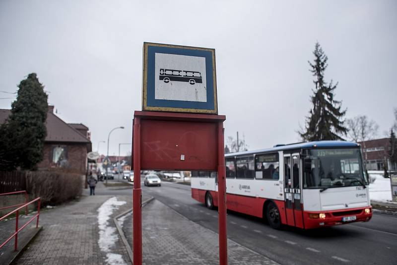 Obyvatelé Jesenice si především stěžují na dopravu do centra hlavního města.