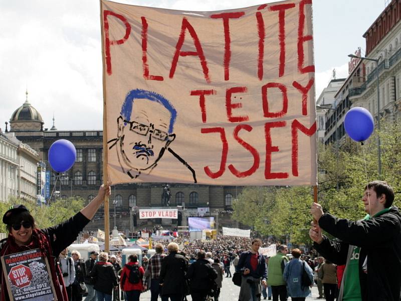 Demonstrace v Praze v sobotu 21.dubna na Václavském náměstí. 