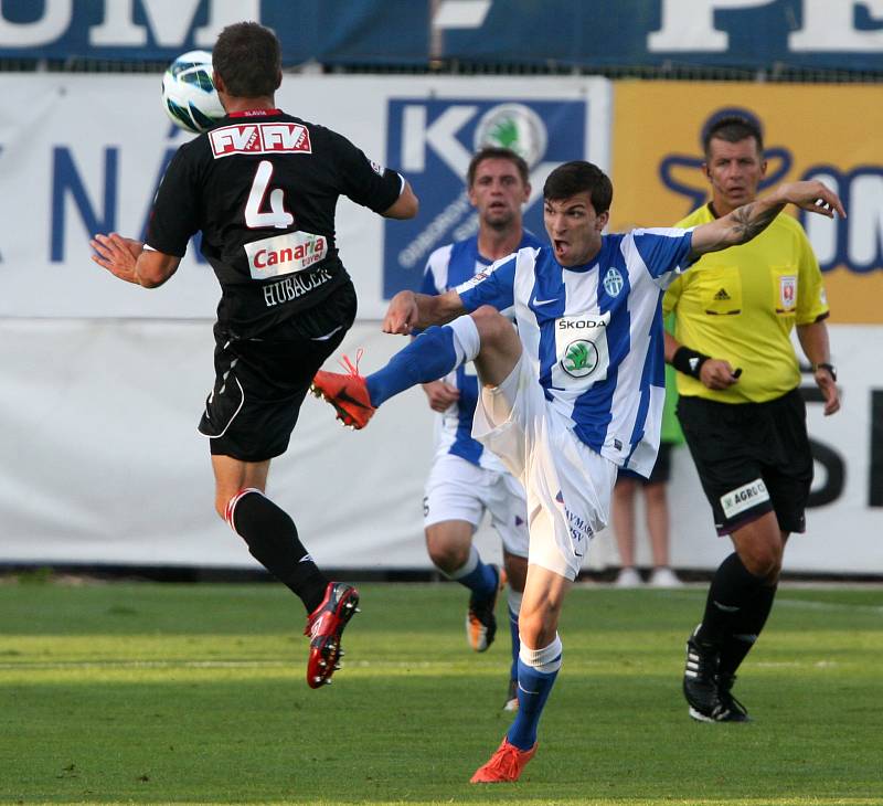 Slavia ani na čtvrtý pokus nevyhrála, po třech remízách prohrála v Boleslavi 0:1.