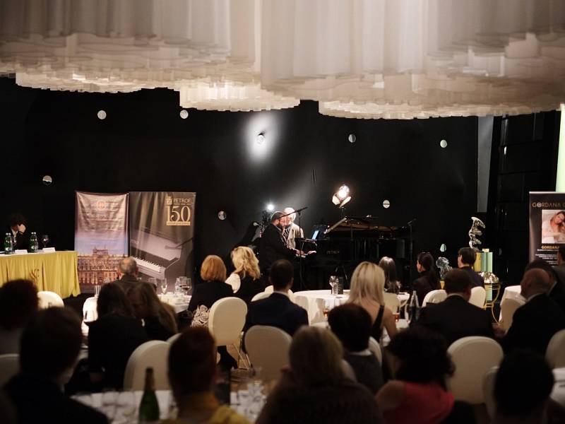 Sál Opera hotelu Boscolo Prague, kde se koná soutěž Pianista roku.