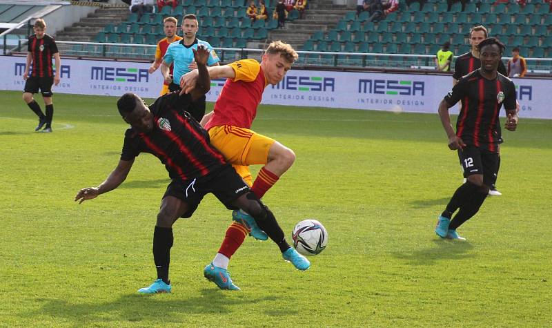 Dukla v druholigovém pražském derby na Julisce porazila Žižkov 3:1.