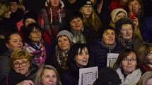 Akce Deníku s názvem Česko zpívá koledy se konala 11. prosince 2019 na Staroměstském náměstí v Praze.